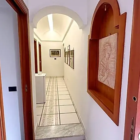Irma Oda ve Kahvaltı